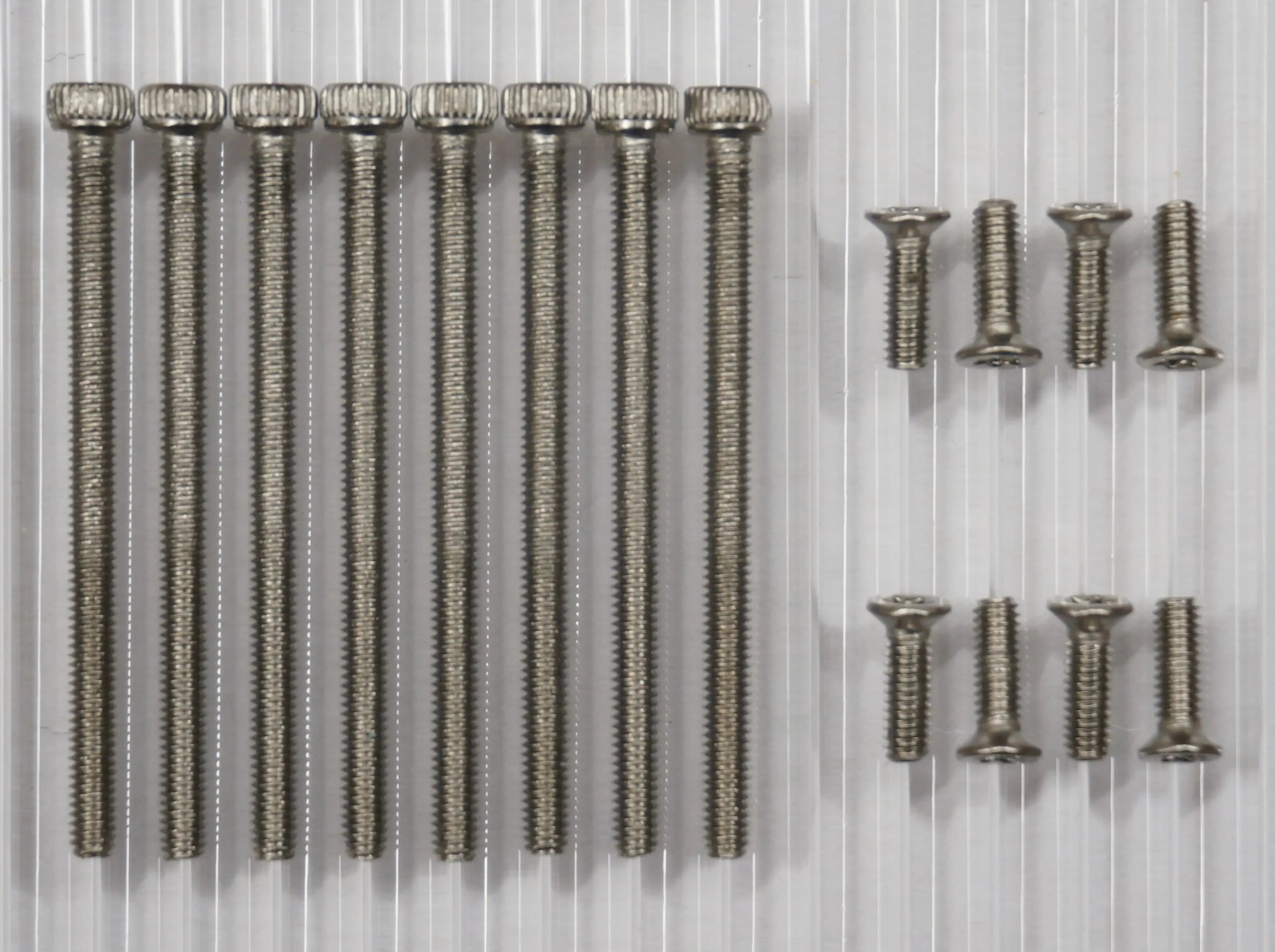 Screw kit Husqvarna Gardena smaller motors in stainless steel